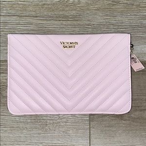 Victoria’s Secret  Pebbled V-Quilt 24/7 Crossbody